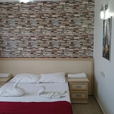 Zeynur Aparthotel Didim
